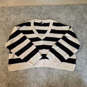 H&M striped crop sweater